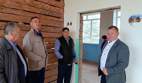 На контроле – ремонт школы